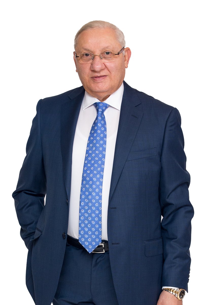 Dr. Essam Sakr